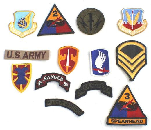 Pack of 10 vintage US military cloth badges