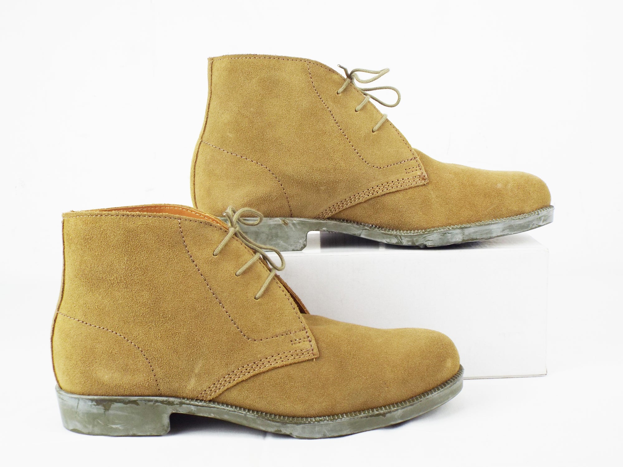 British Army - Suede Desert Ankle Boots - Monkey Boots - Unissued