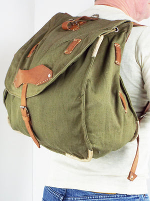 Romanian Army - Vintage 30 Litre Canvas Rucksack - Green - Unmodified