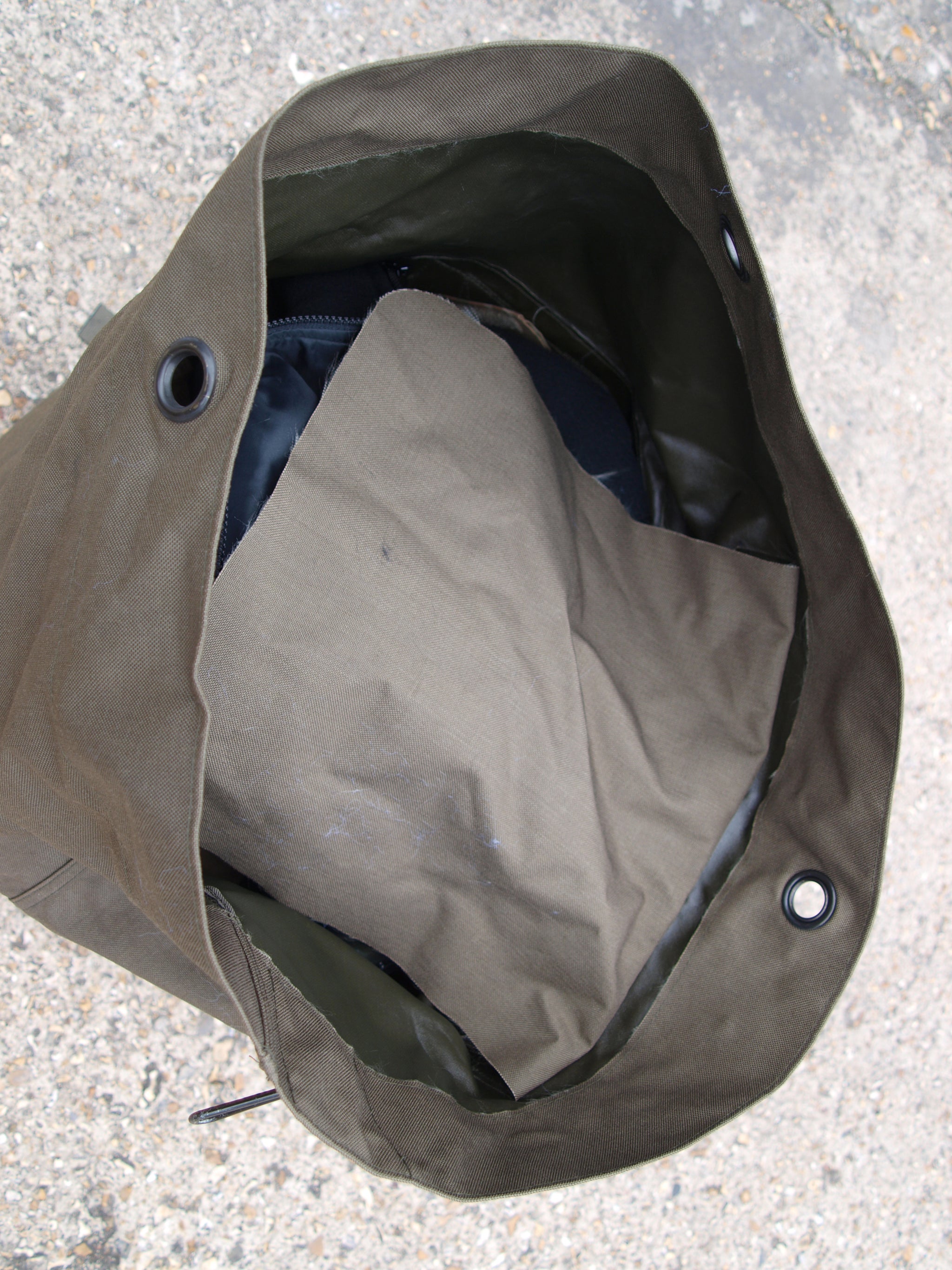 Austrian Large Capacity Kit Bag (Sea Sack) – 85 litre capacity